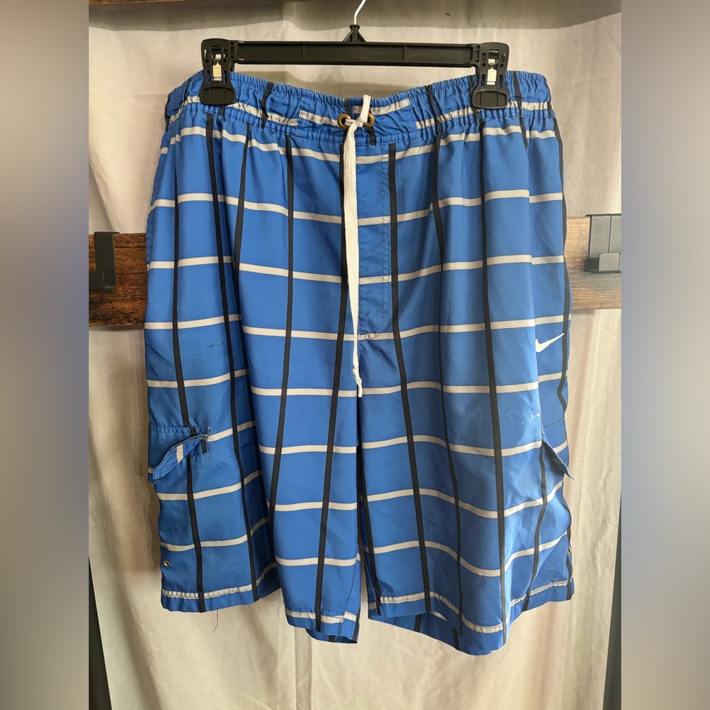 Nike swim shorts‎
